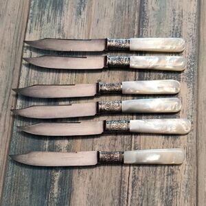 Landers, Frary & Clark – Aetna Works, set of Six fruit and cheese knives